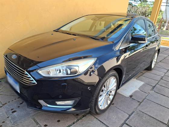 FORD FOCUS 2.0 TITANIUM PLUS 16V FLEX 4P POWERSHIFT FORD FOCUS 2.0 TITANIUM PLUS 16V FLEX 4P POWERSHIFT